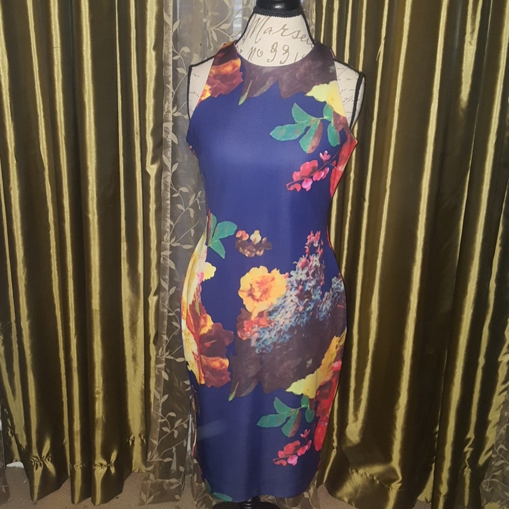 Vibrant Floral stretch dress